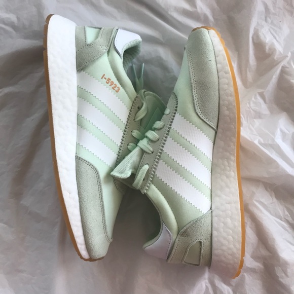 NWT Adidas I-5923 Women’s Shoes - Picture 8 of 8